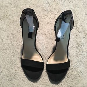 Brand new just fab Heels